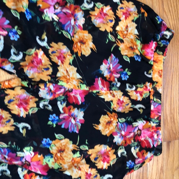Floral printed chiffon pants for the summer. - Picture 3 of 5